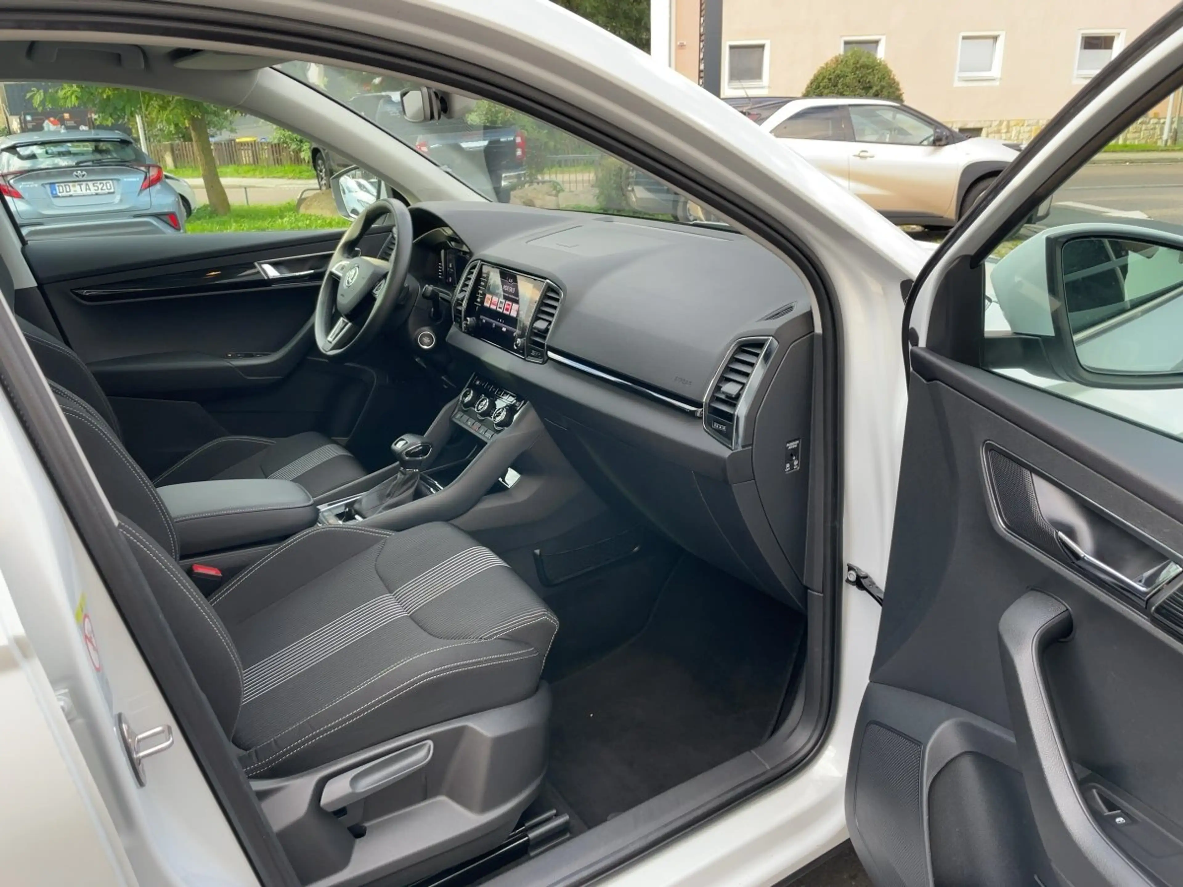 Skoda Karoq 1.5 TSI ACT Style AHK+LED+SHZ+2xKlima+Kam. — photo 14