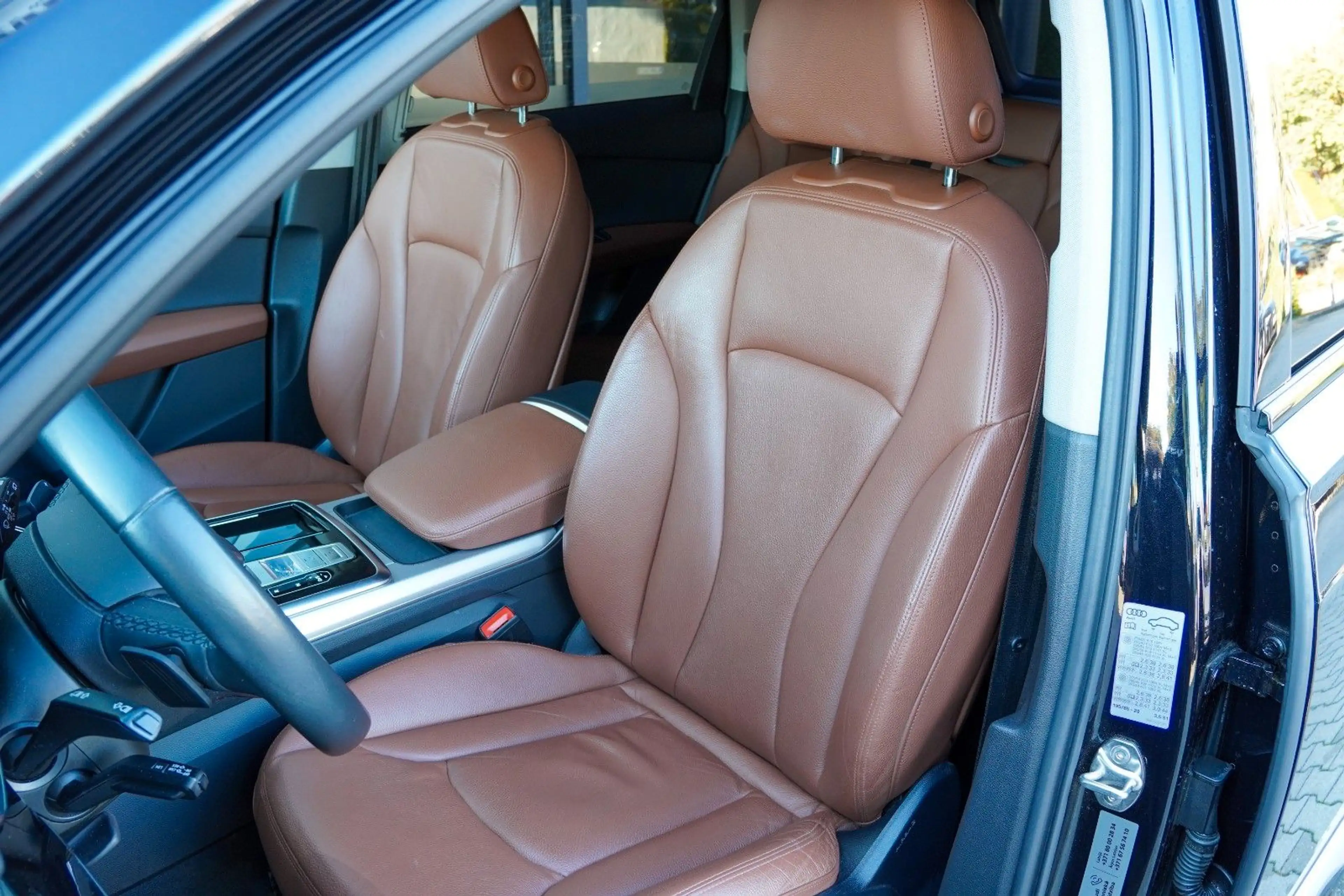 Audi Q7 50 TDI quattro / S Line / Ambiente / LED — photo 11