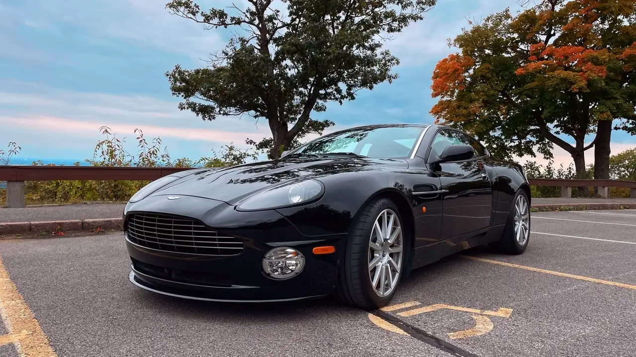 2005 Aston Martin Vanquish