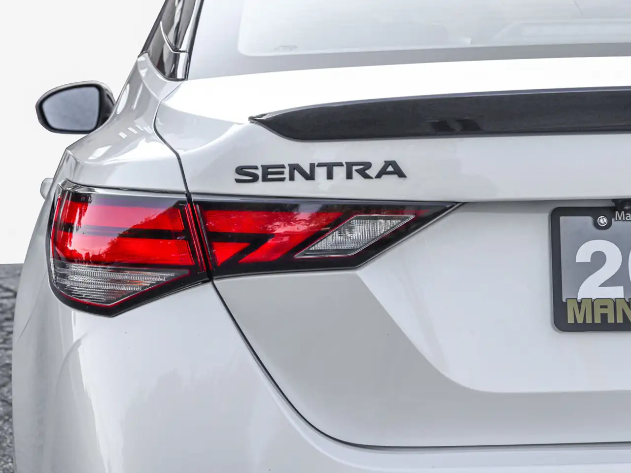 Nissan Sentra снимка Nissan Sentra