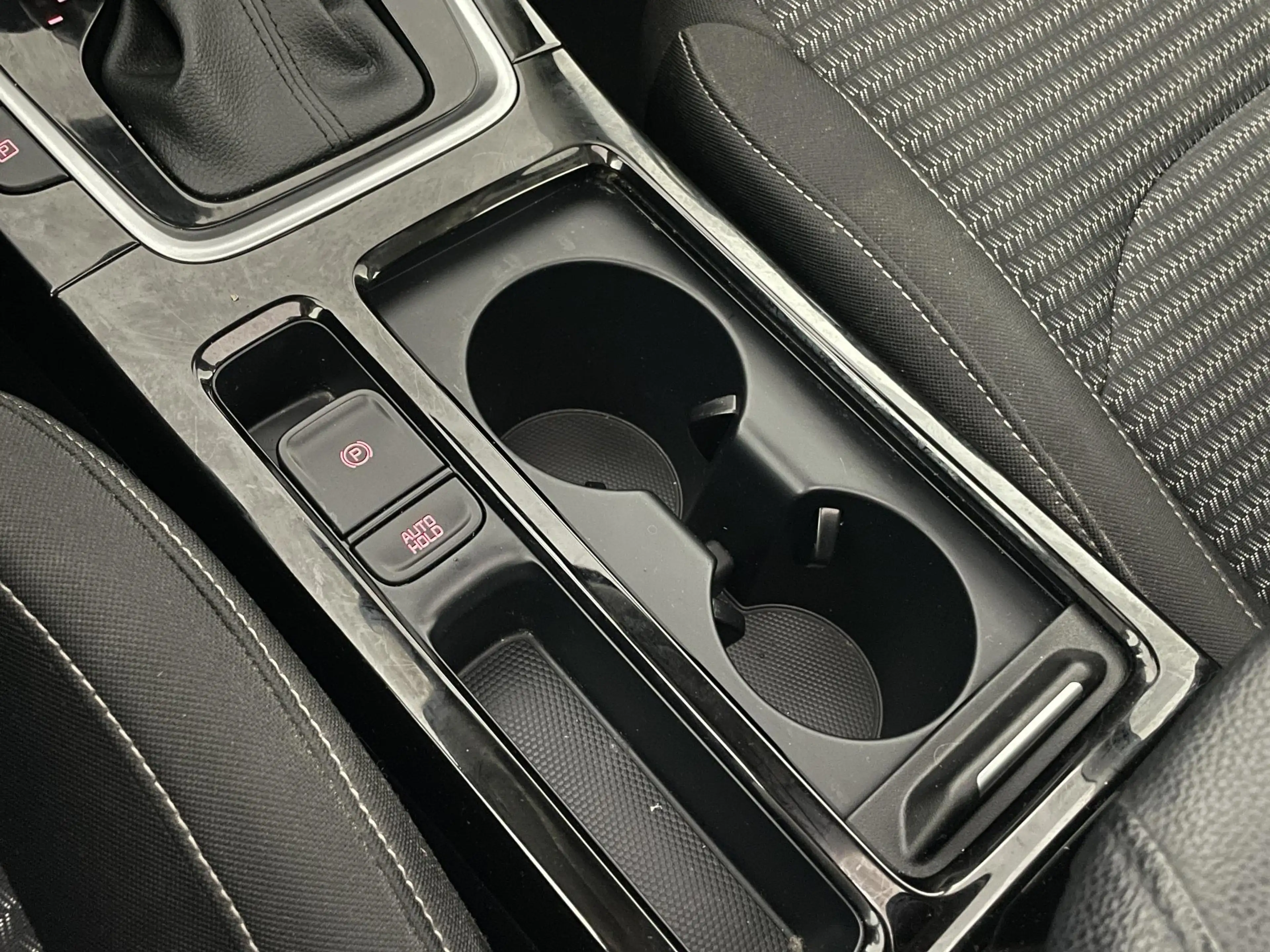 Kia Ceed SW / cee'd SW Sportswagon 1.6 GDI PHEV DynamicLine | Panoramadak — photo 26