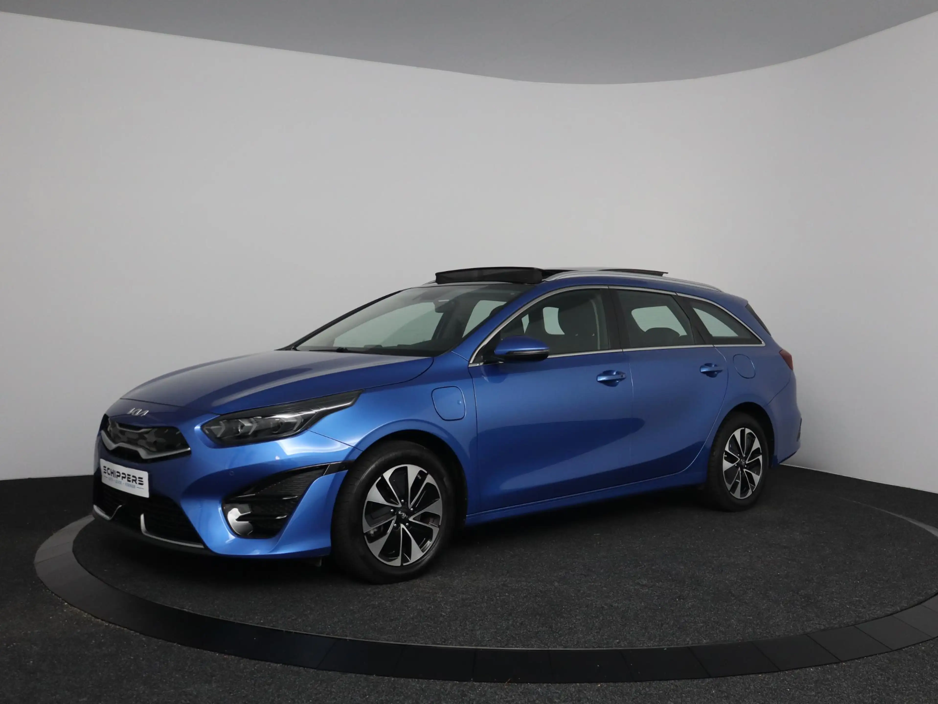 Kia Ceed SW / cee'd SW Sportswagon 1.6 GDI PHEV DynamicLine | Panoramadak — photo 3