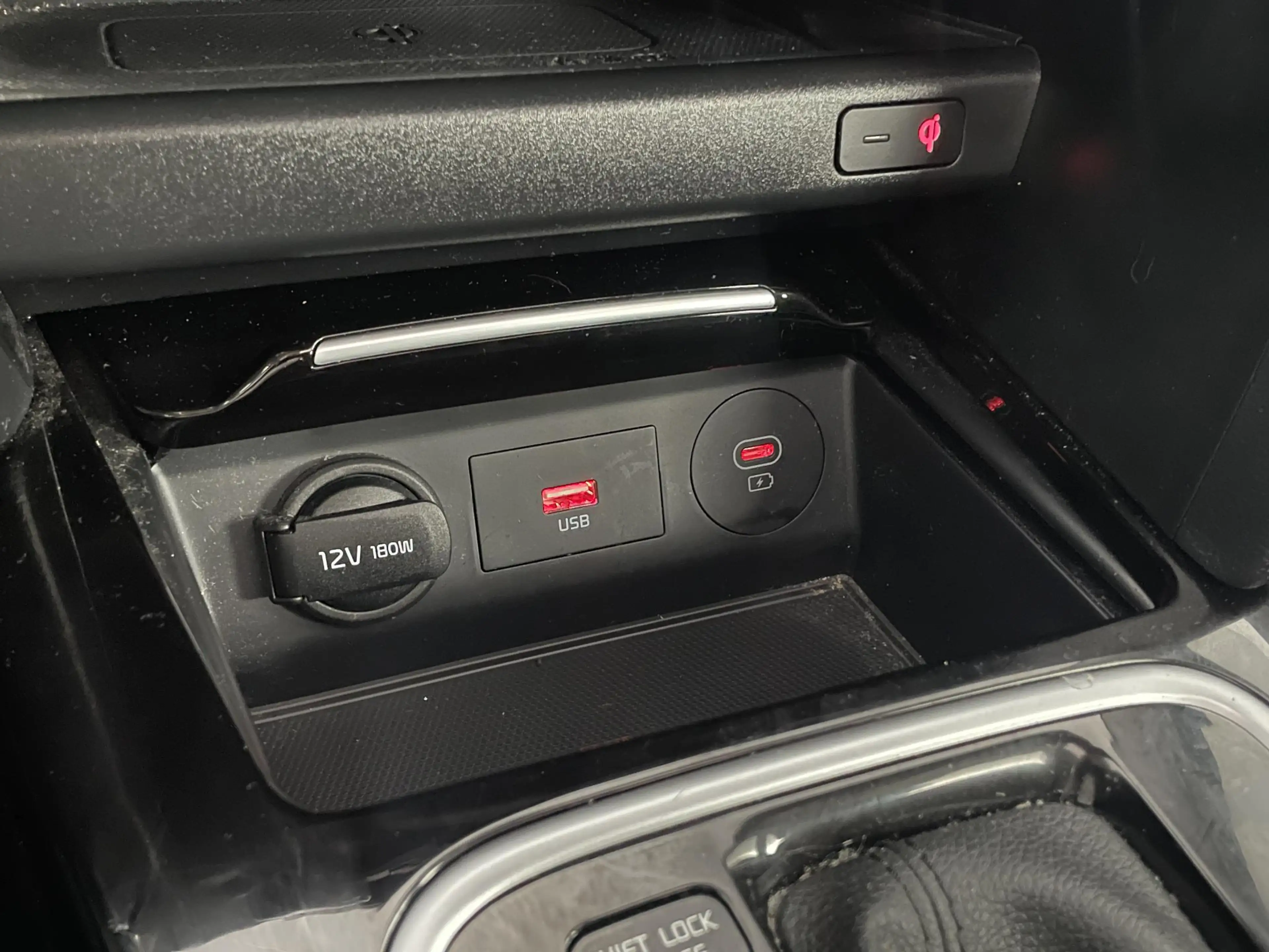 Kia Ceed SW / cee'd SW Sportswagon 1.6 GDI PHEV DynamicLine | Panoramadak — photo 23