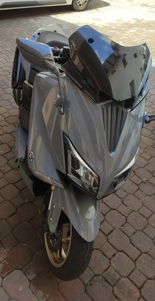 Yamaha Tmax 530