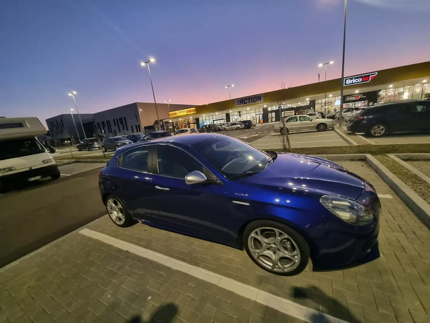Alfa Romeo Giulietta Giulietta 1.4 t. Sport 120cv Blu/Azzurro - 1