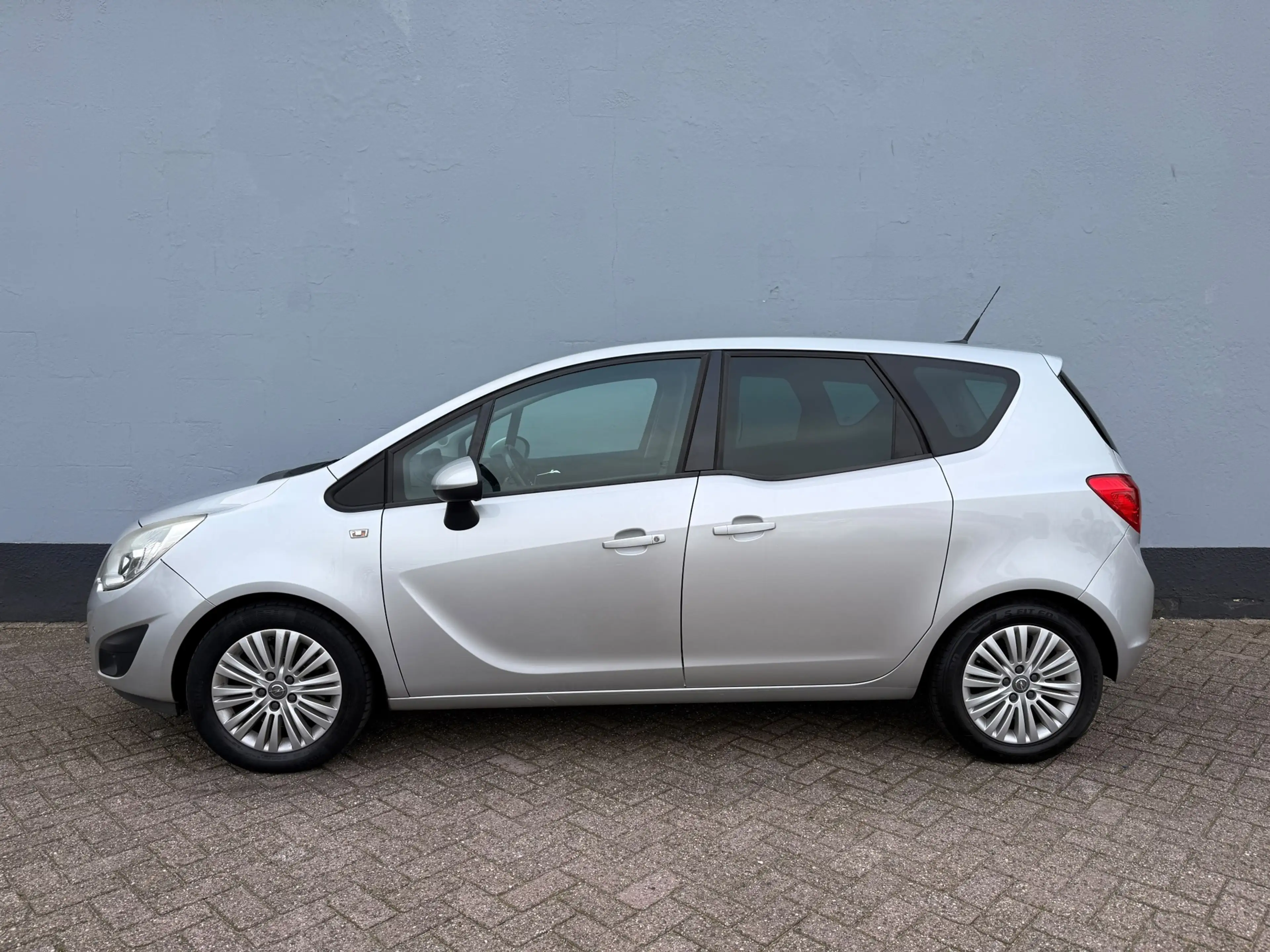 Opel Meriva 1.4 Turbo Design Edition Automaat - Cruise Control — photo 2