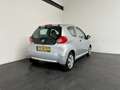 Toyota Aygo 1.0-12V. Lage Km! NAP! Grau - thumbnail 2