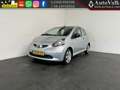 Toyota Aygo 1.0-12V. Lage Km! NAP! Grau - thumbnail 1