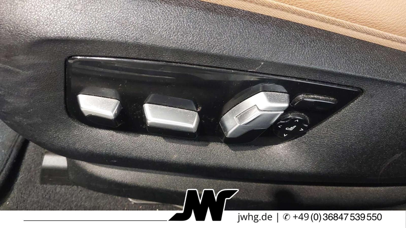 BMW 530 d T M Sport LED+/COCKP-PRO/DRIVING ASS+/PANO — photo 12