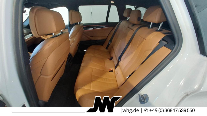 BMW 530 d T M Sport LED+/COCKP-PRO/DRIVING ASS+/PANO — photo 13