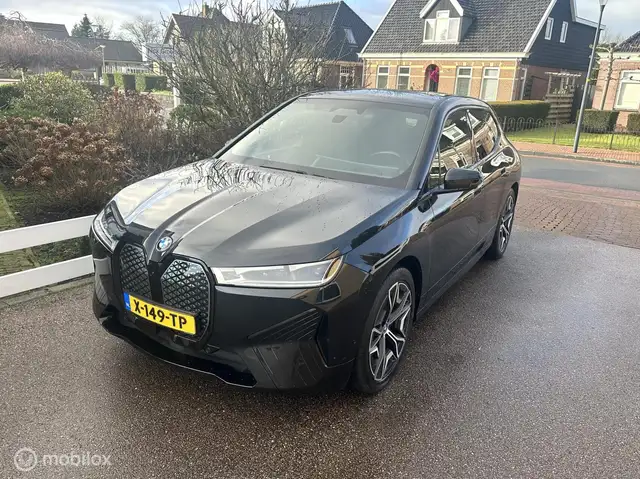 BMW iX xDrive40 SPORT 77 kWh 360 CAMERA HARMAN KARDON HEA