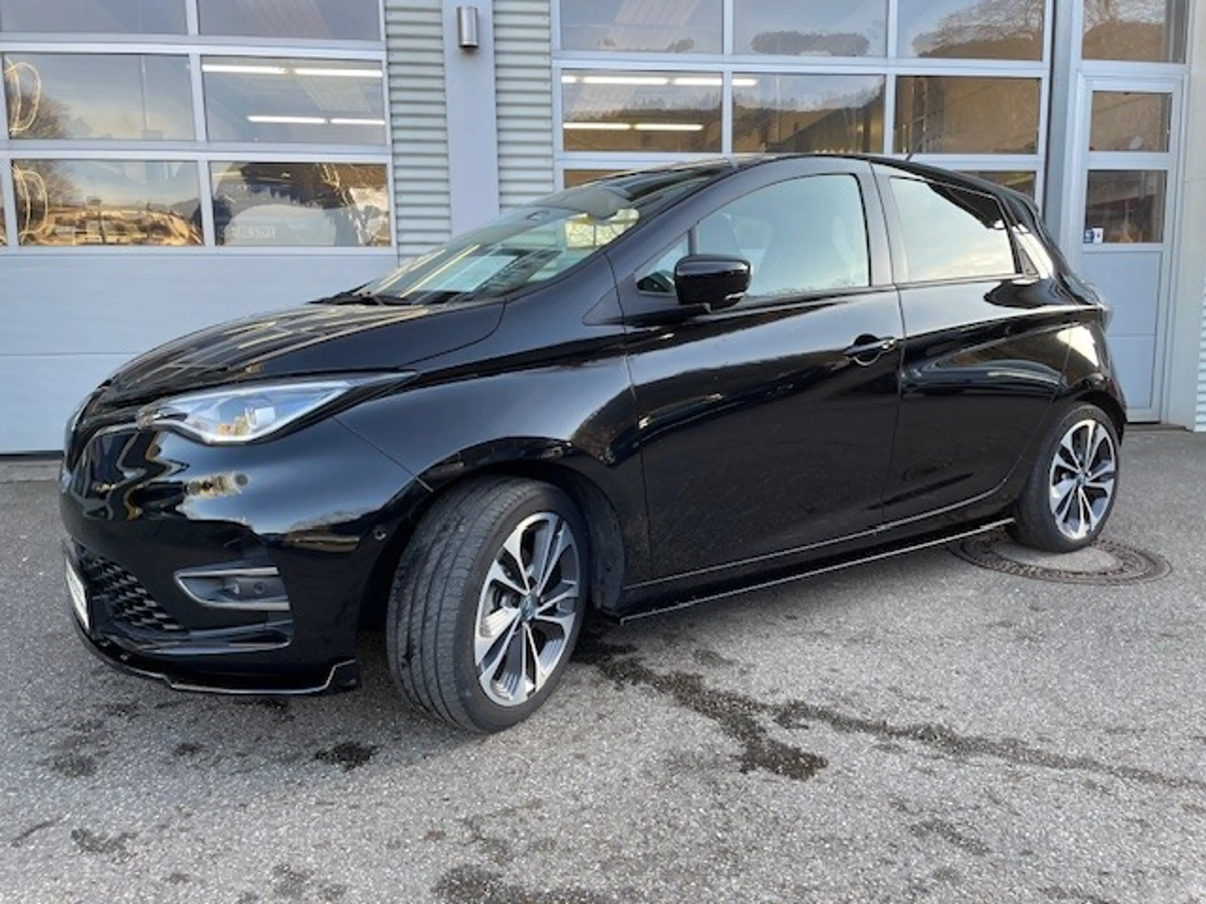 Renault ZOE Intens "GT-E Stylingkit" R135 Z.E. inkl. Batterie, Winter-Paket, Winterkomplattradsatz — photo 2