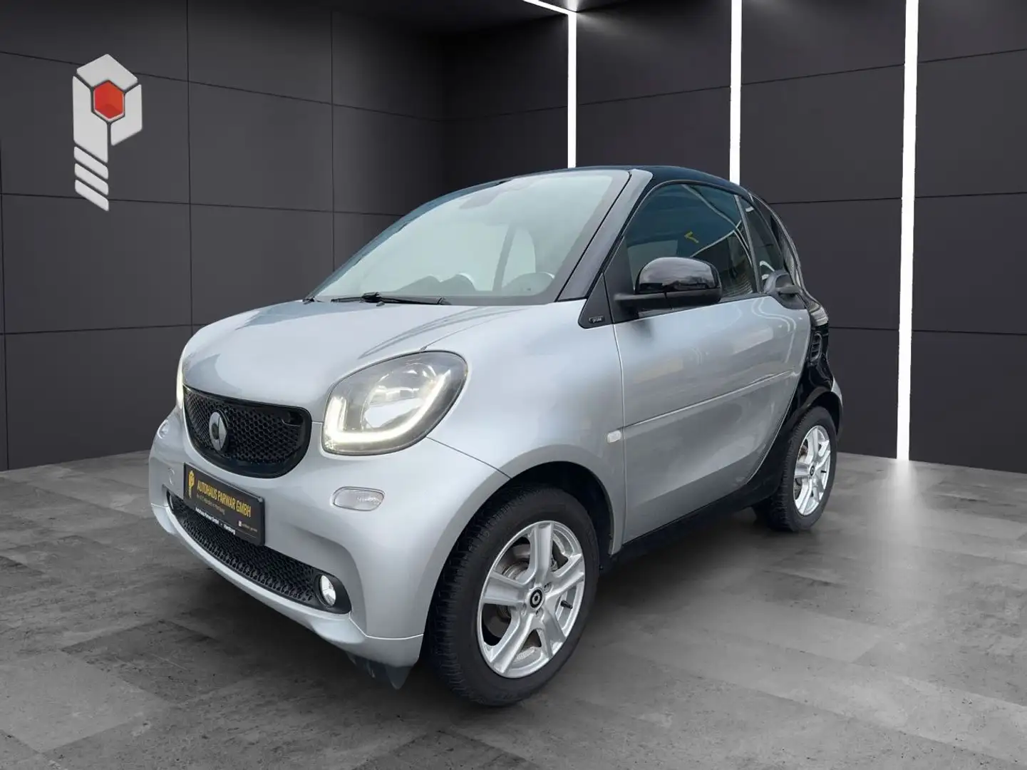 smart forTwo Fortwo Prime PANO+KAMERA+NAVI+LED+DCT --TOP-- Schwarz - 1
