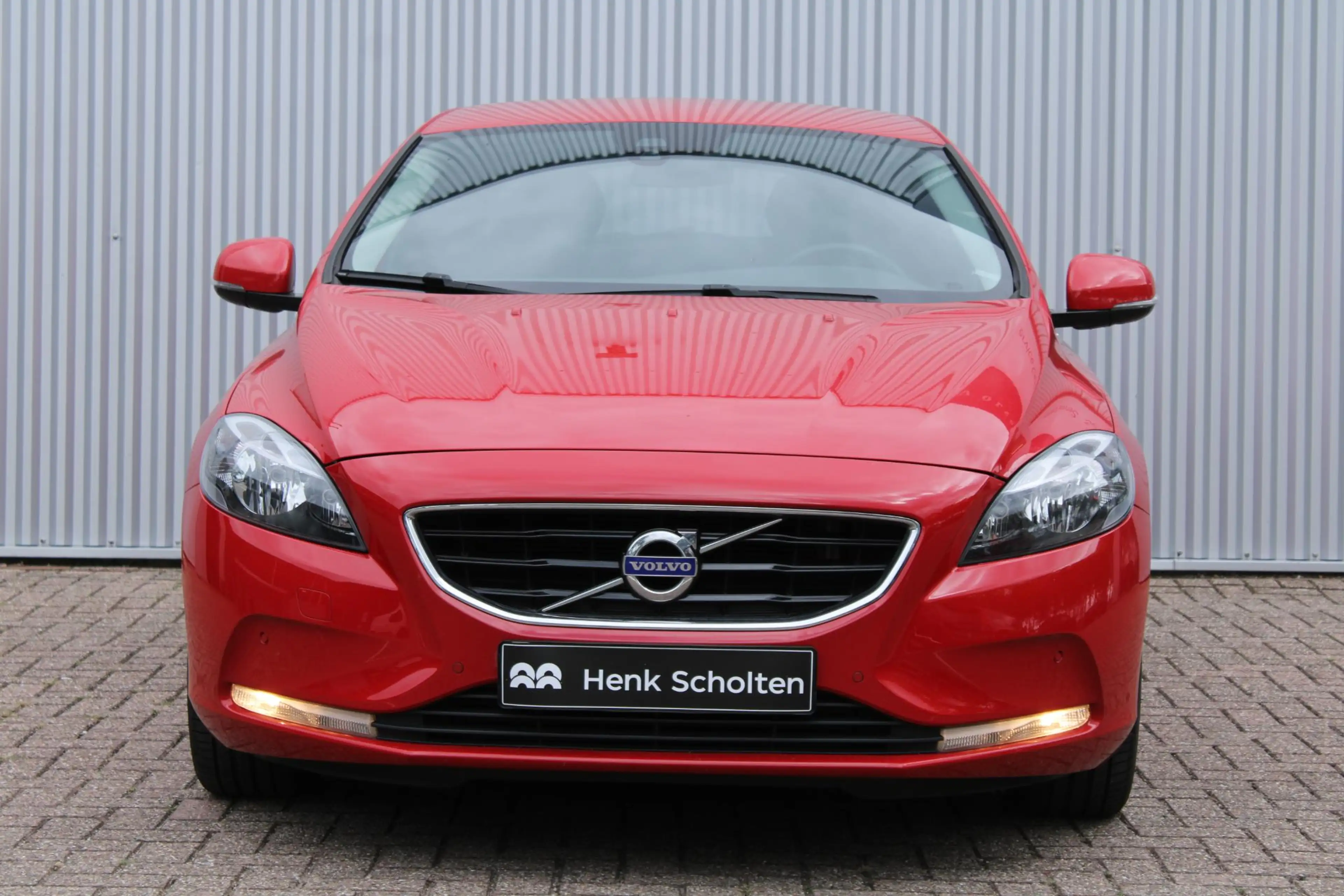 Volvo V40 T3 Momentum Achteruitrijcamera | Cruise control | — photo 3