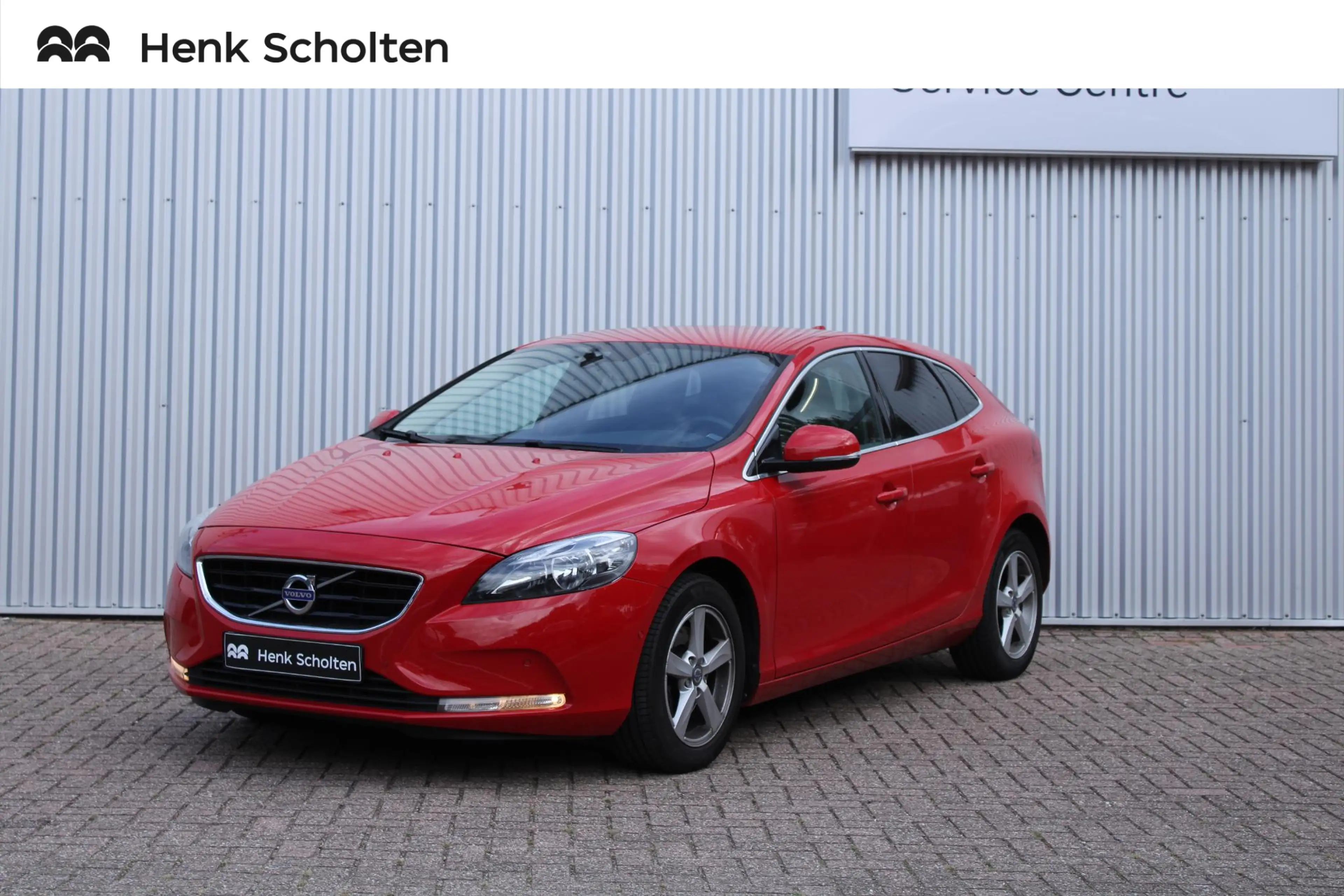 Volvo V40 T3 Momentum Achteruitrijcamera | Cruise control |