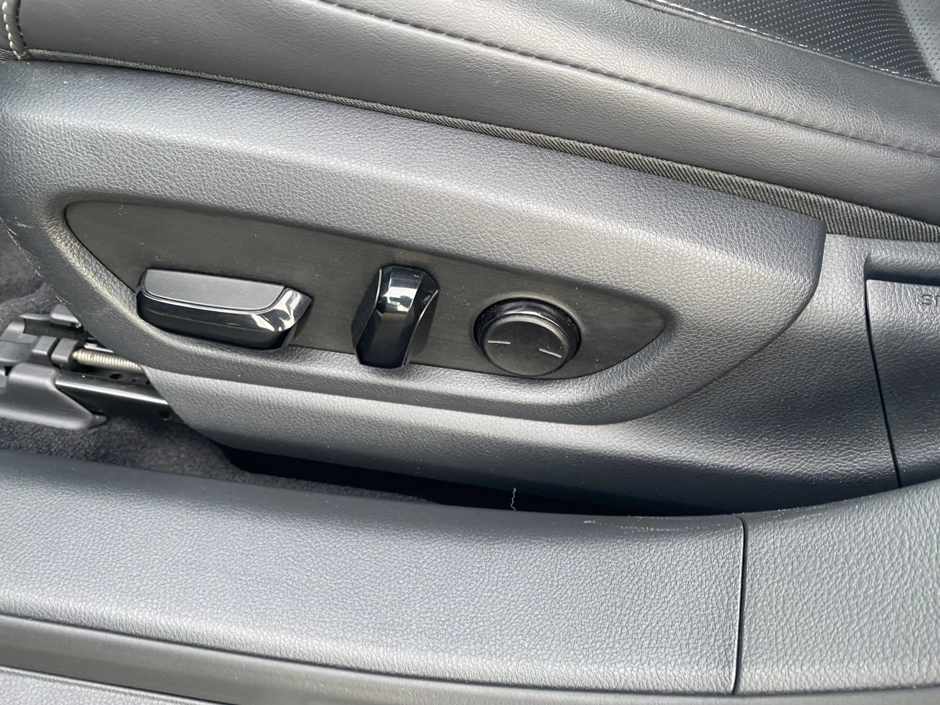 Lexus ES 300 300h Stoelverwarming/ Schuif/kanteldak/Camera — photo 15