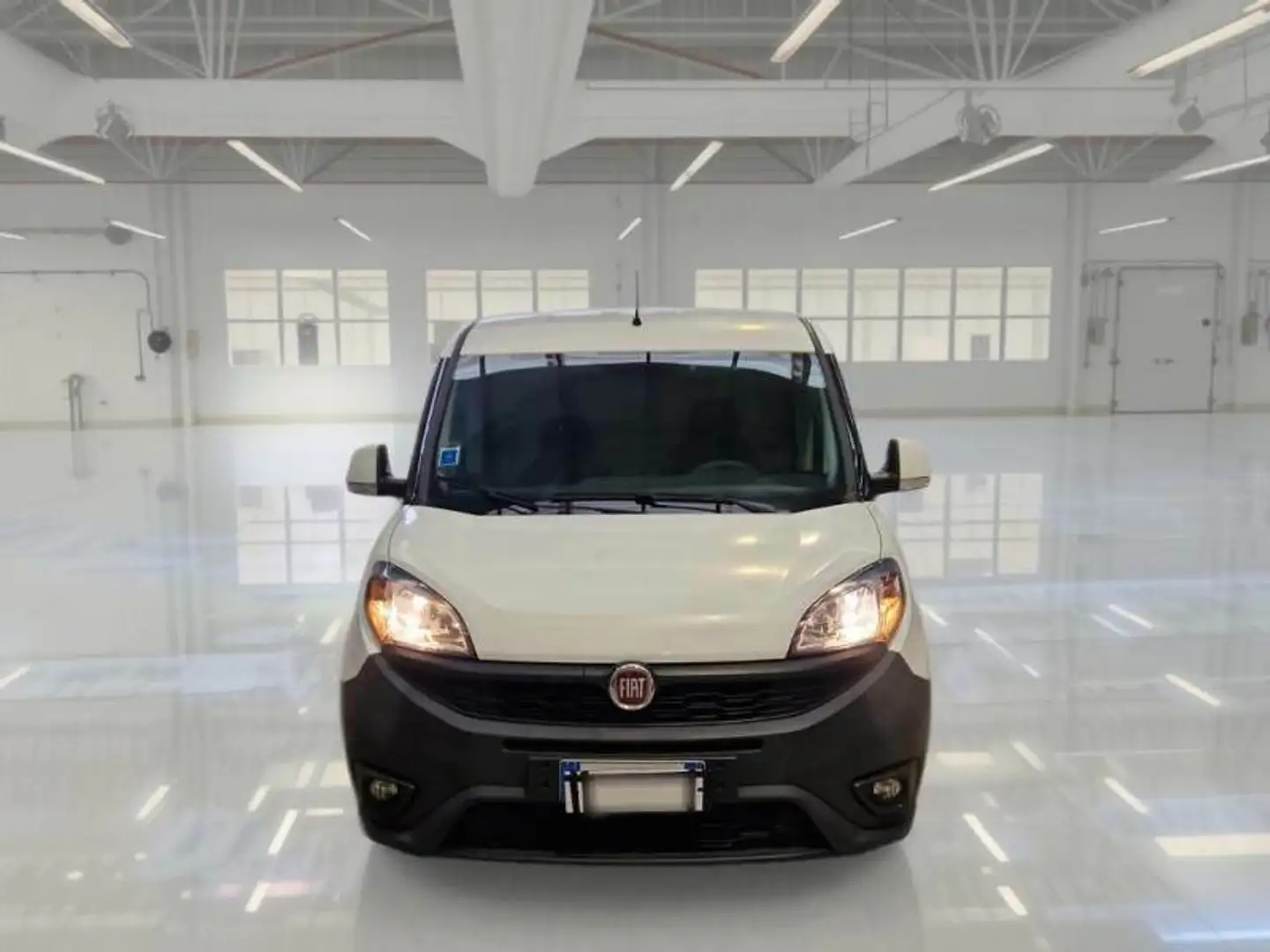 Fiat Doblo CARGO 1.6 Multijet 16v 105CV SX Euro 6 FURGONE 4 PORTE - 2