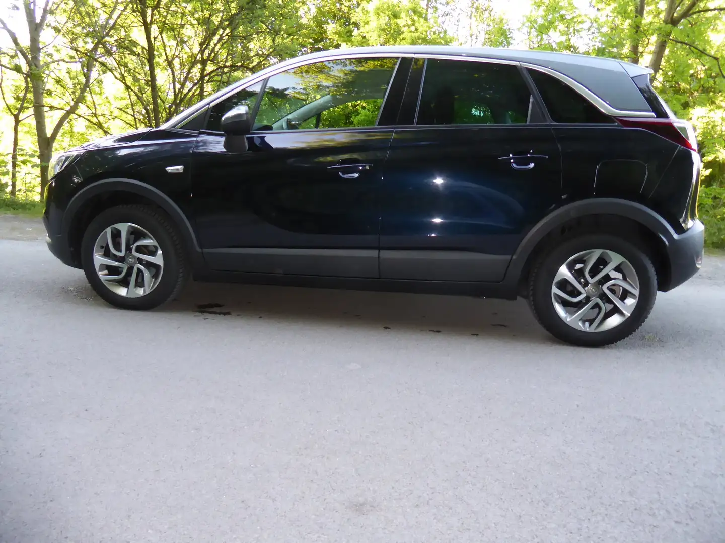 Opel Crossland X Crossland X 1.2 Start/Stop Innovation Blau - 1