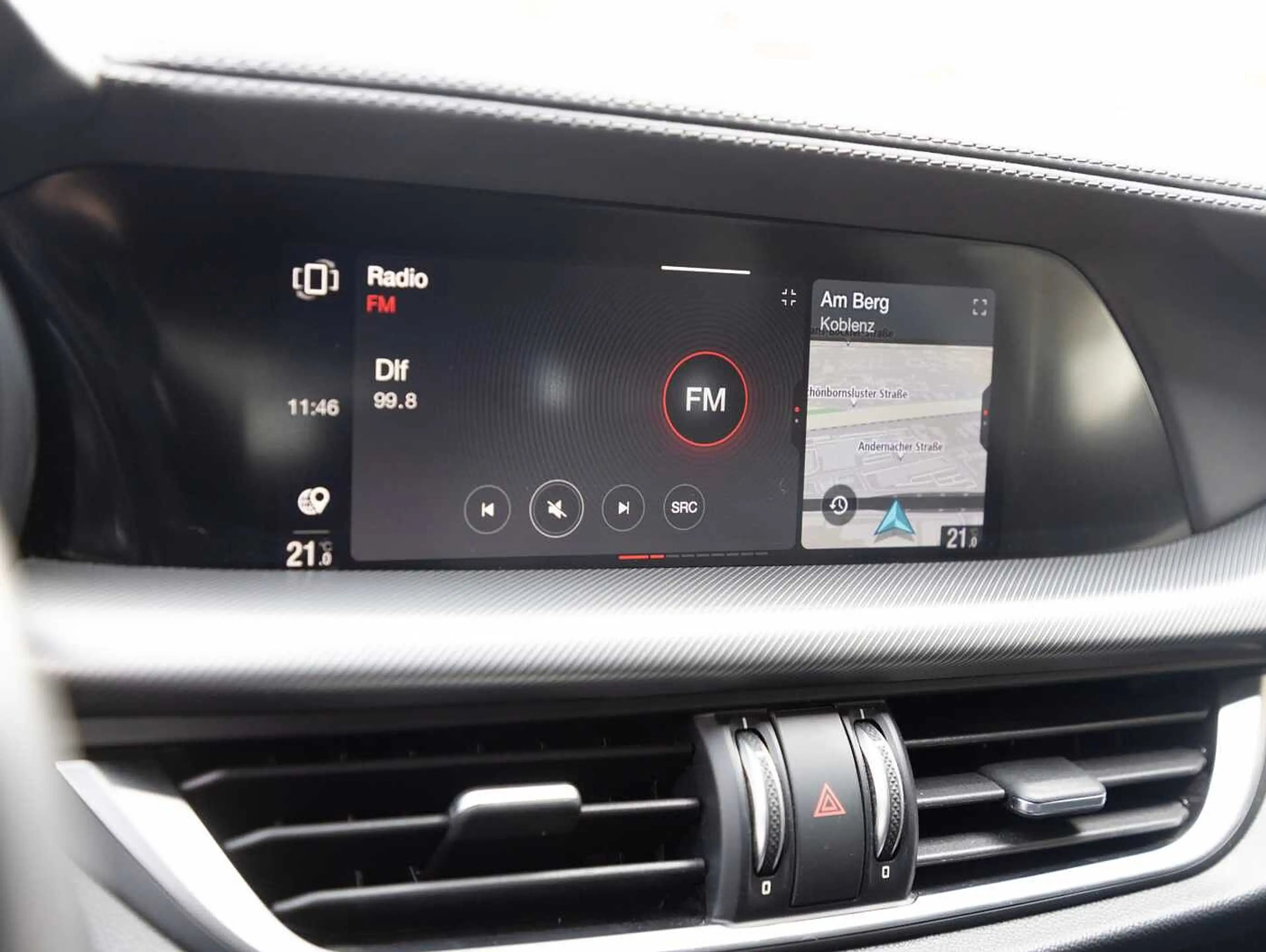 Alfa Romeo Stelvio 2.0 Turbo 16V AT8-Q4 Veloce — photo 14