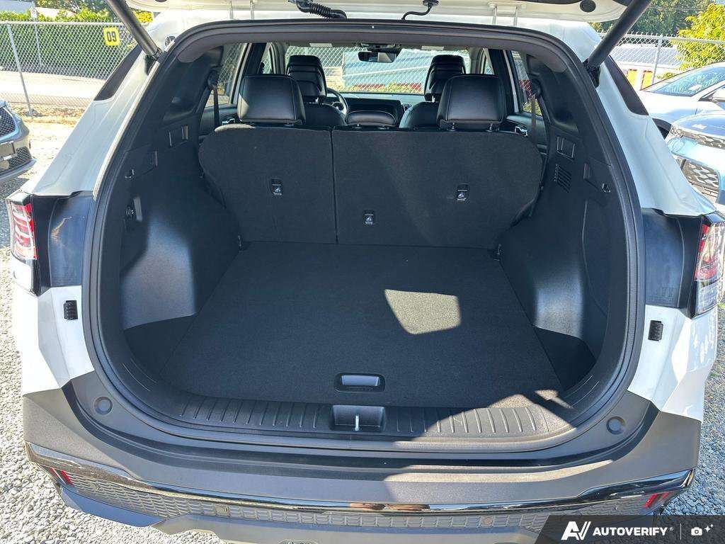 used 2025 Kia Sportage car, priced at $39,888