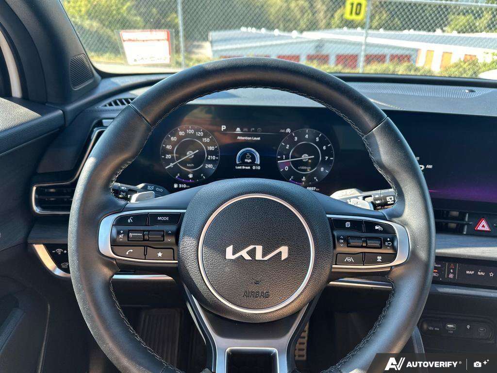 used 2025 Kia Sportage car, priced at $39,888