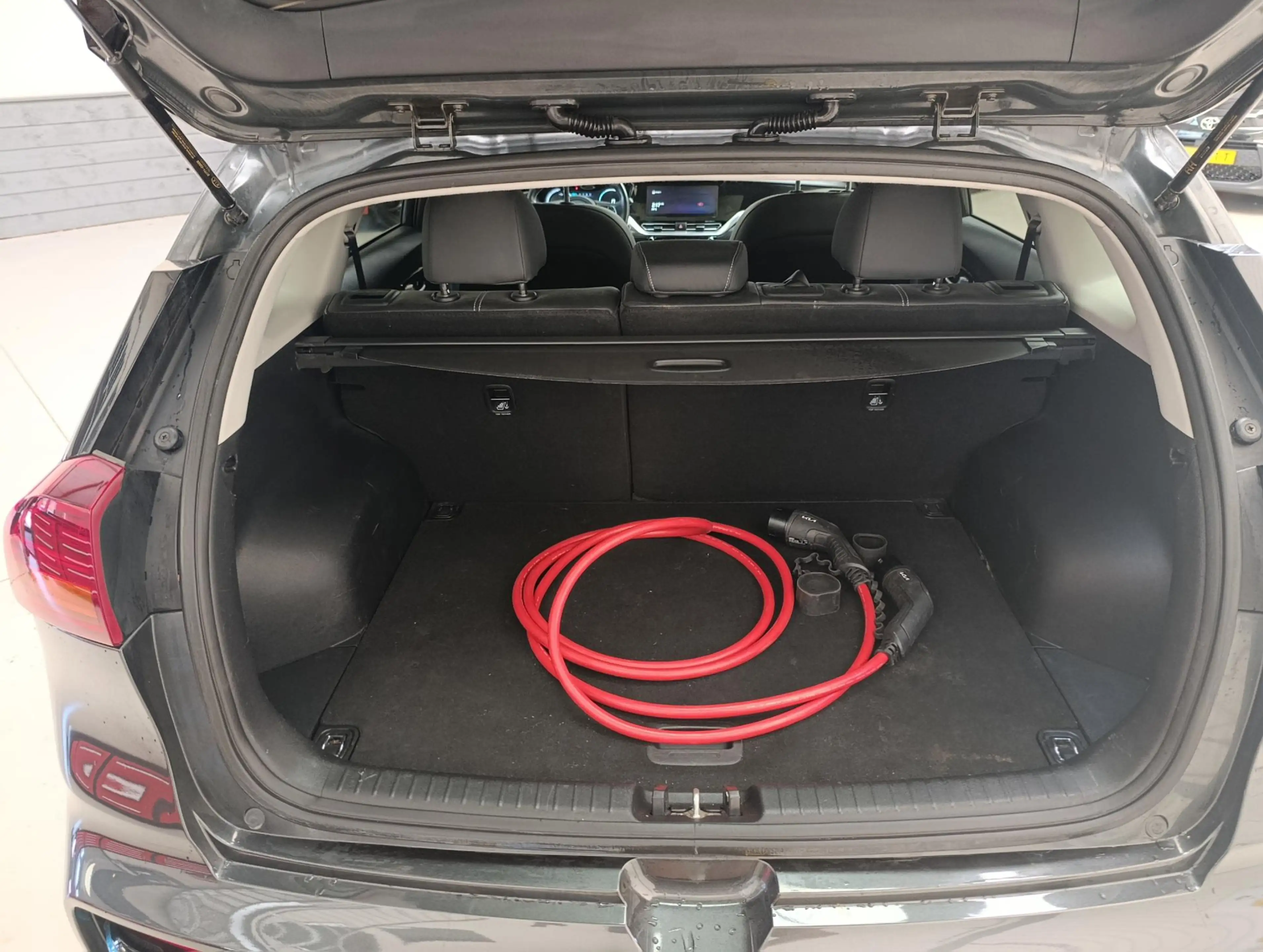 Kia e-Niro DynamicPlusLine 39 kWh Airconditioning (automatisc — photo 10
