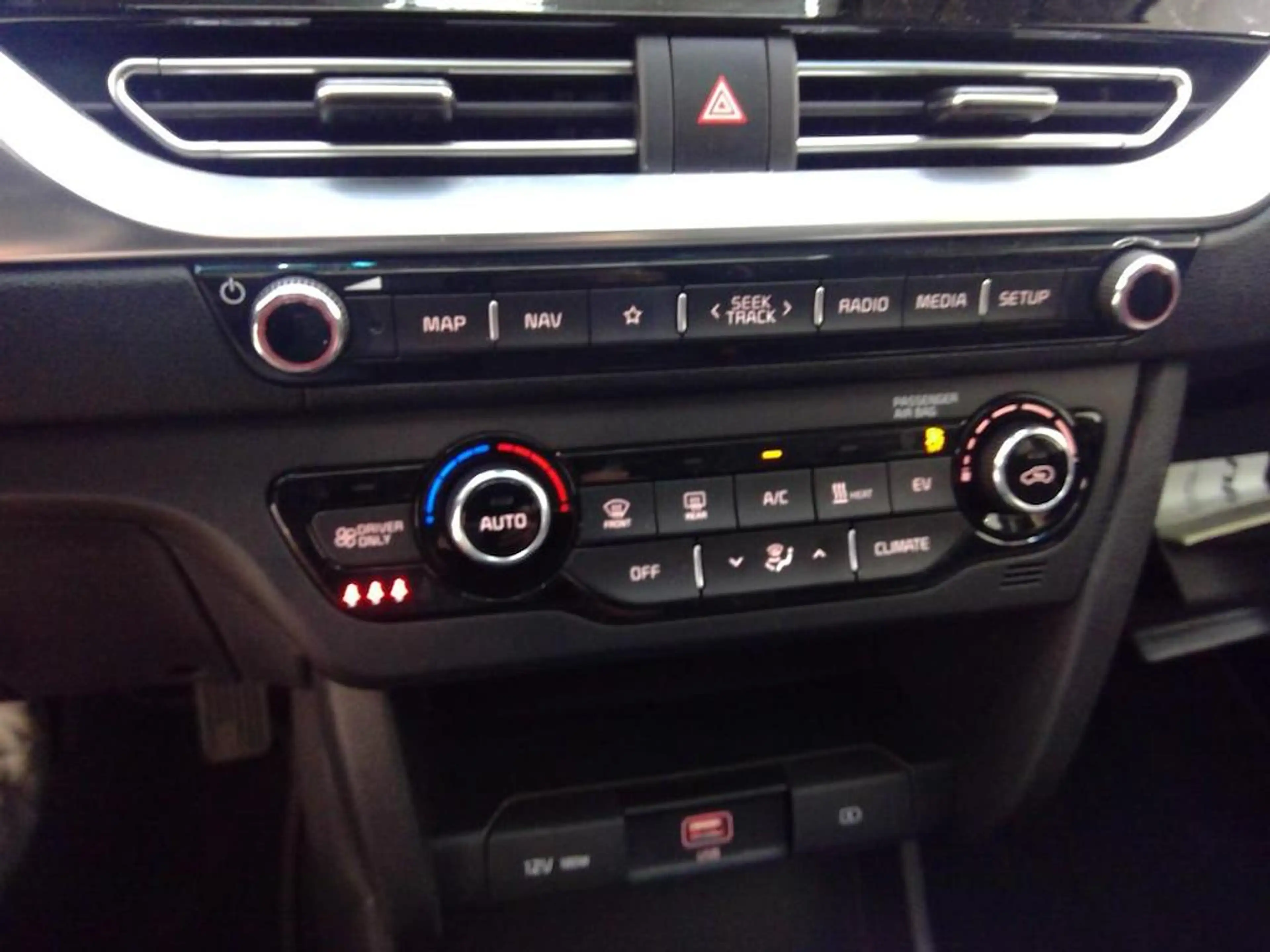 Kia e-Niro DynamicPlusLine 39 kWh Airconditioning (automatisc — photo 25