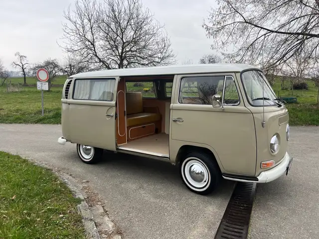 Volkswagen T2 T 2 a  Oldtimer Camper