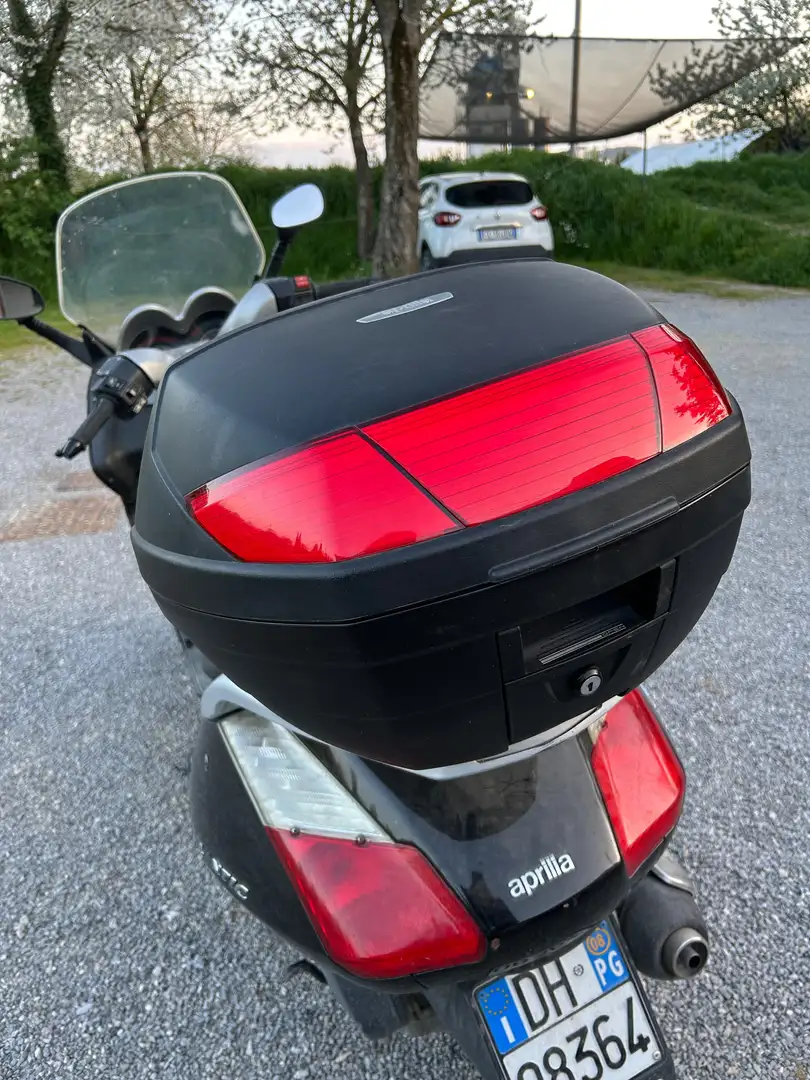 Aprilia Atlantic 250 Fekete - 1