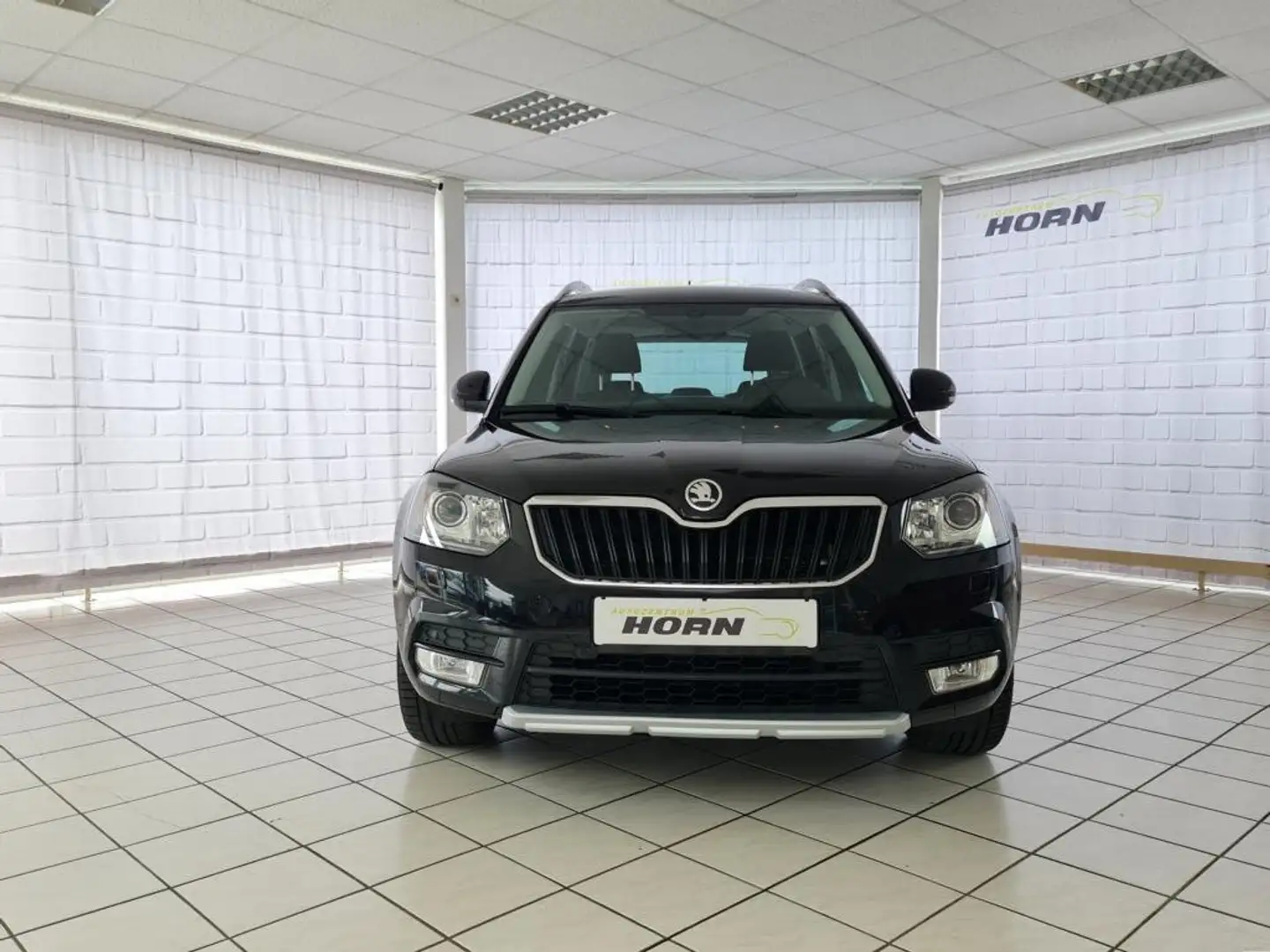 Skoda Yeti Elegance, 1.Hand,Bi-Xenon,Scheckheftgepflegt,LMF, Schwarz - 2