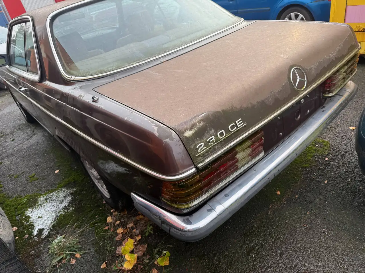 Mercedes-Benz 230 123 CE Coupe, foto 4