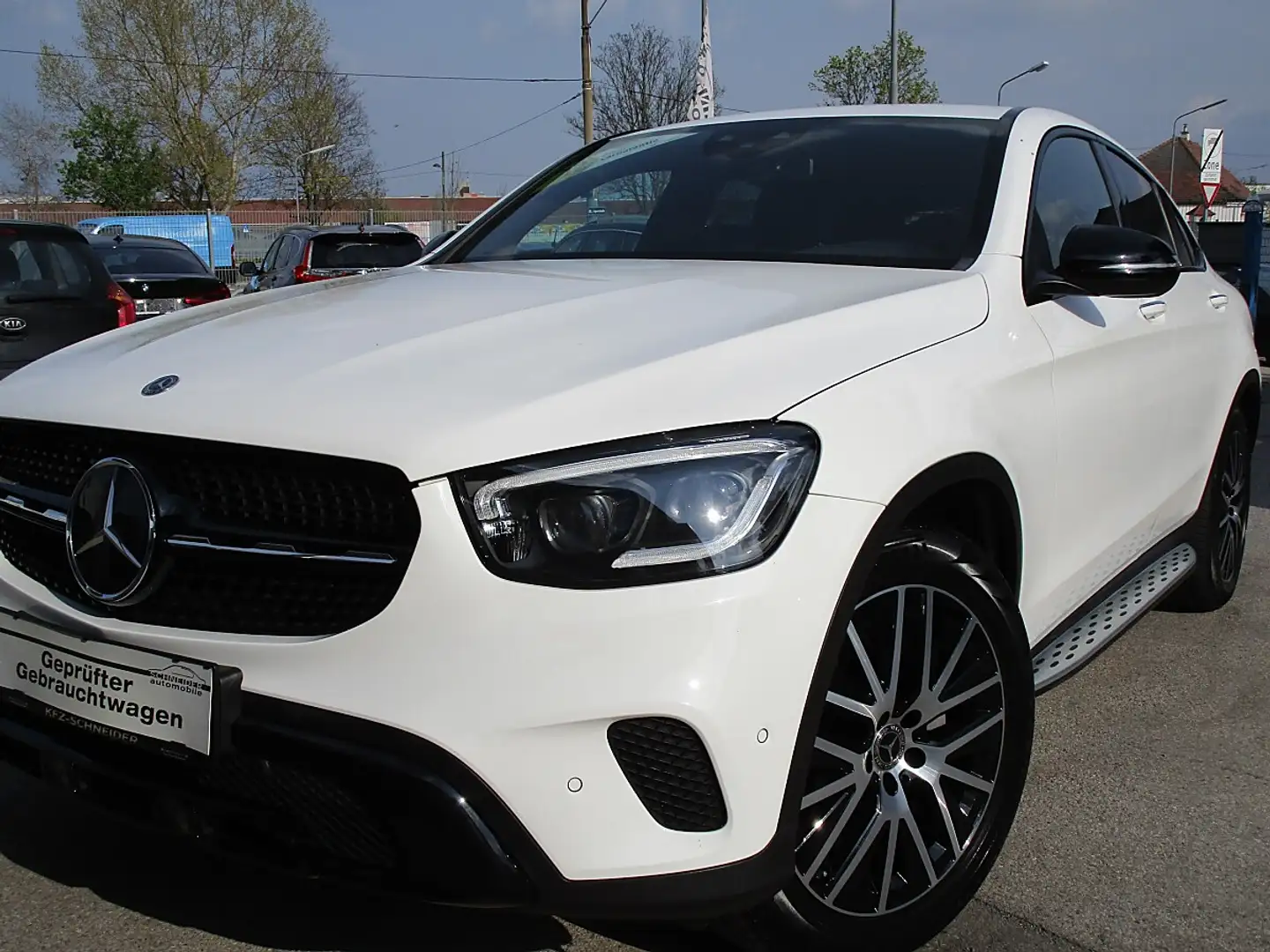 Mercedes-Benz GLC 200 Coupé 4MATIC Aut. Weiß - 2