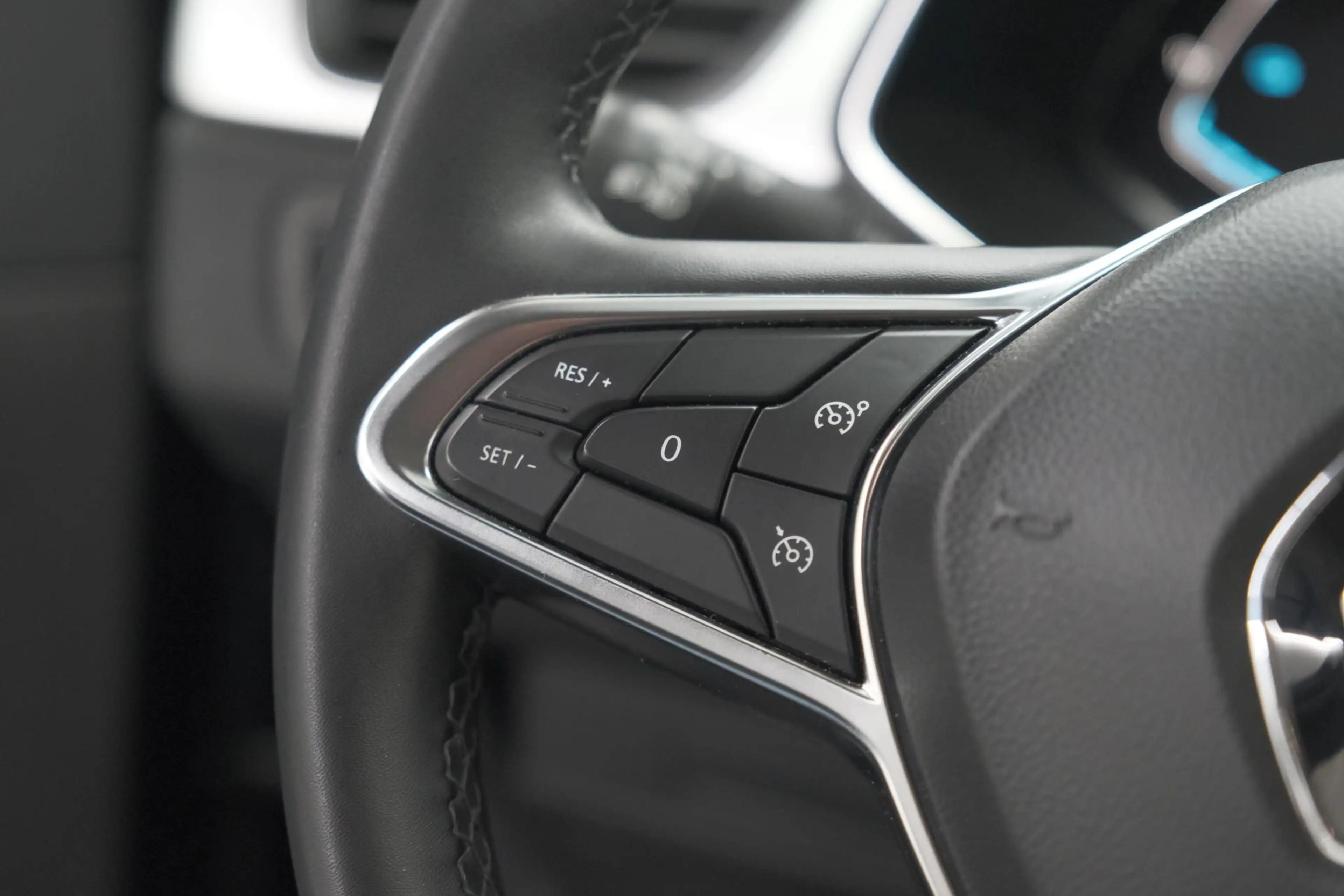Renault Captur 1.6 E-Tech full hybrid 145 techno | Camera | Parke — photo 3