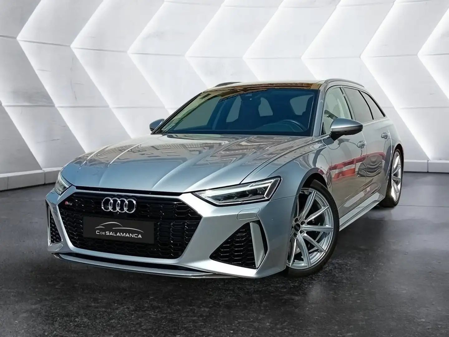 Audi A6 RS 6 Avant TFSI quattro Argent - 1