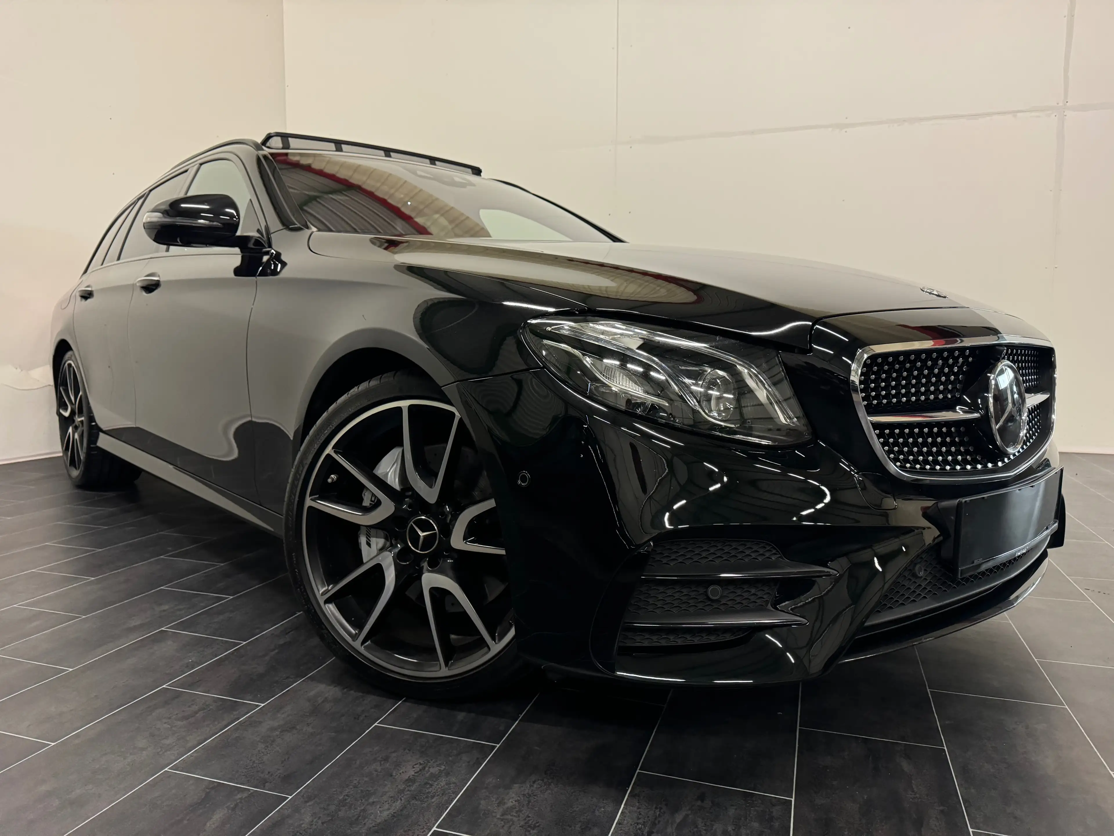 Mercedes-Benz E 43 AMG **LED-Navi-Luft-Pano-Vollausstattung-LP 134.000**