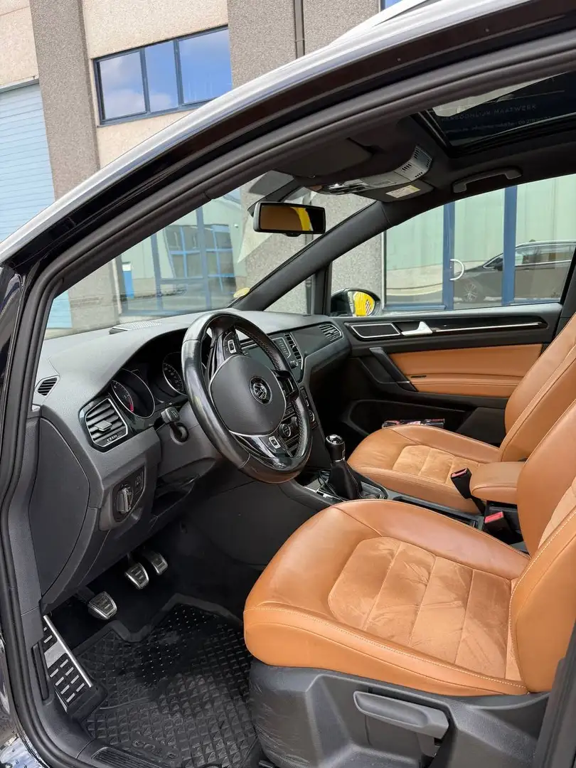 Volkswagen Golf Sportsvan Golf Sportsvan 1.6 (Android Auto,ACC, Park-assist) Zwart - 1