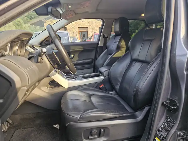 Land Rover Range Rover Evoque view 10