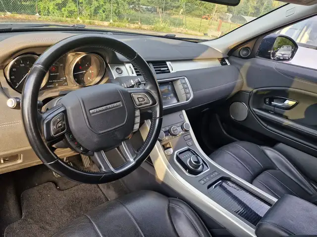 Land Rover Range Rover Evoque view 12