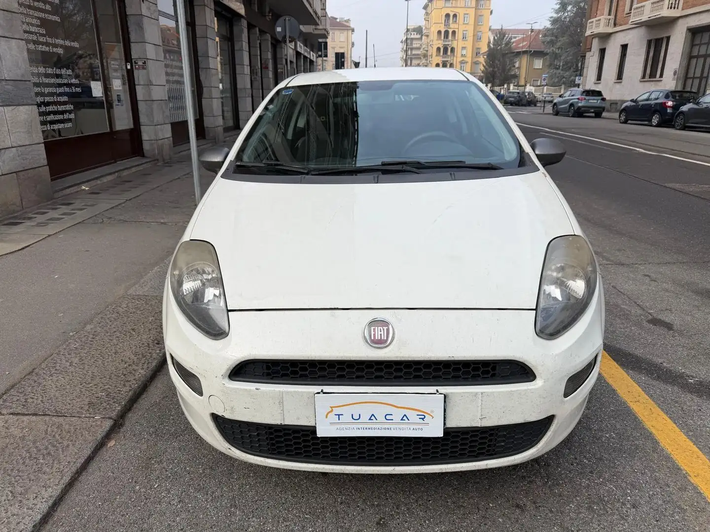 Fiat Punto Young 1.4 bipower Weiß - 2