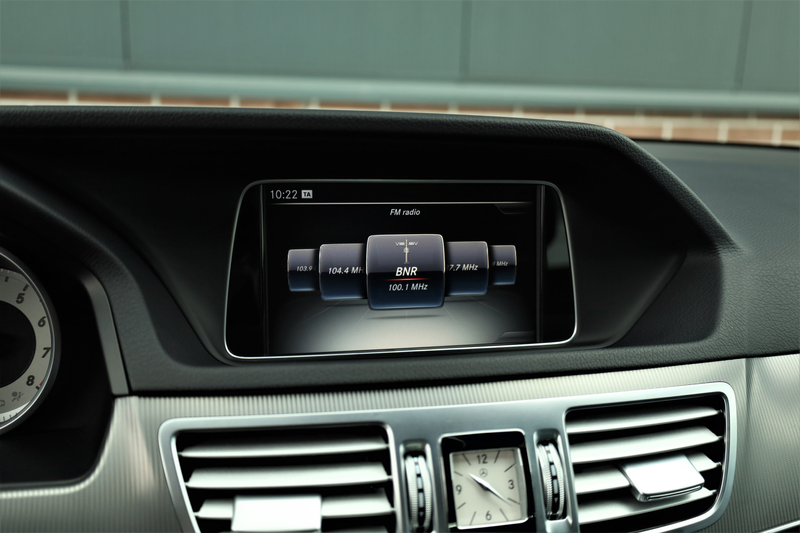 Mercedes-Benz E 300 E 4MATIC Avantgarde 10916km(!) BTW auto — photo 15