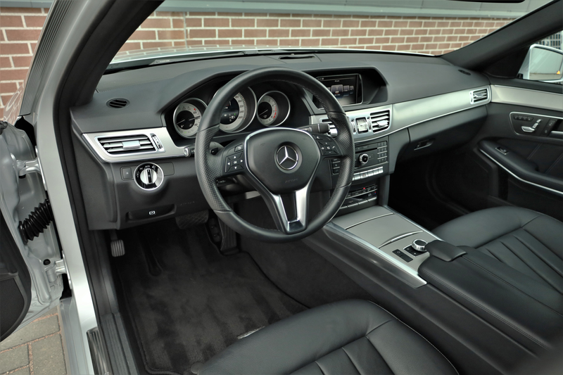 Mercedes-Benz E 300 E 4MATIC Avantgarde 10916km(!) BTW auto — photo 6