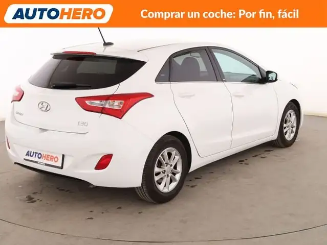 Hyundai i30 view 6