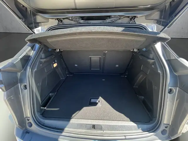 Peugeot 3008 view 7