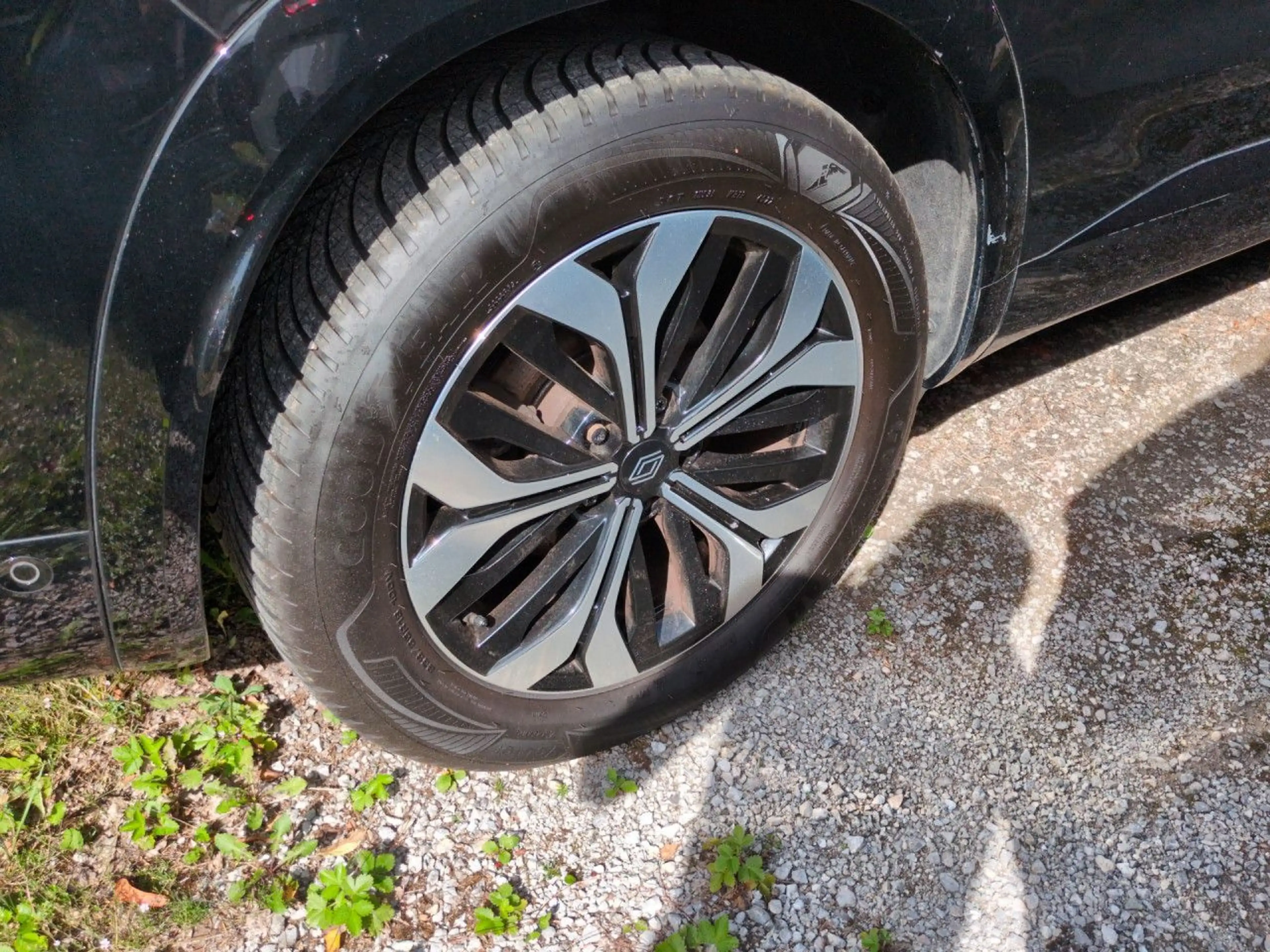 Renault Austral Equilibre Bluetooth Navi LED Klima — photo 14
