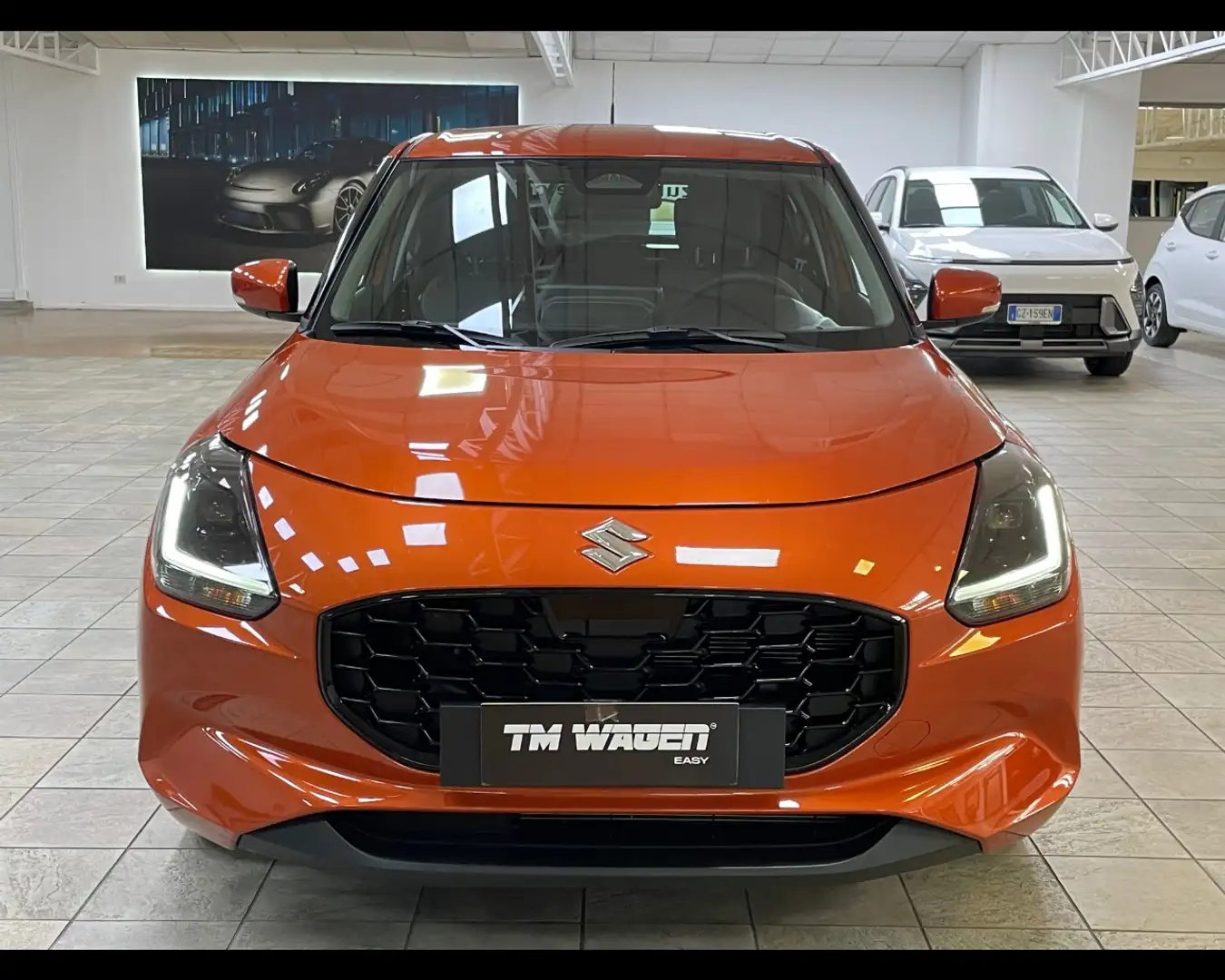 Suzuki Swift HYBRID 1.2 TOP Arancione - 2