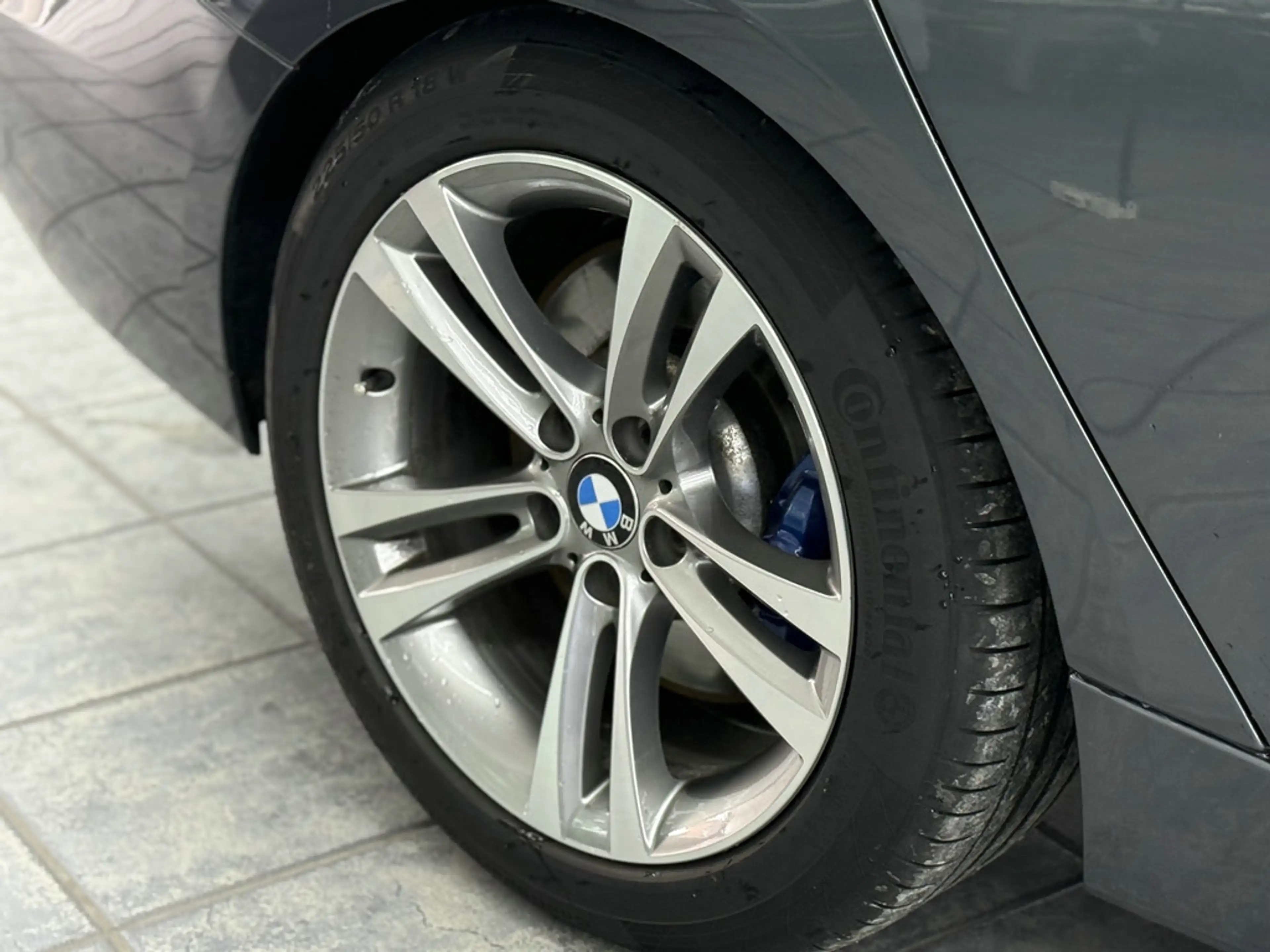 BMW 335 iA xDrive Sport Line, HUD, Pano — photo 4