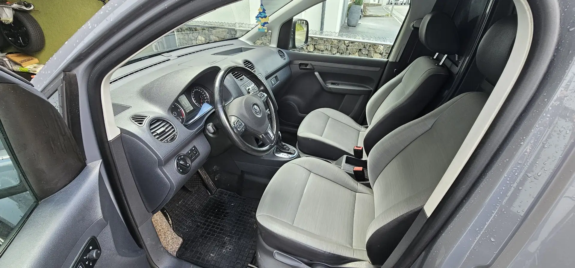 Volkswagen Caddy Kombi Maxi 2,0 TDI DPF 4MOTION DSG - 2