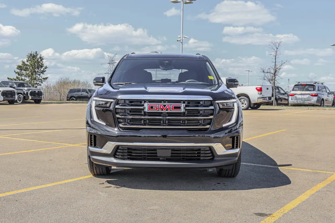 GMC Acadia снимка GMC Acadia