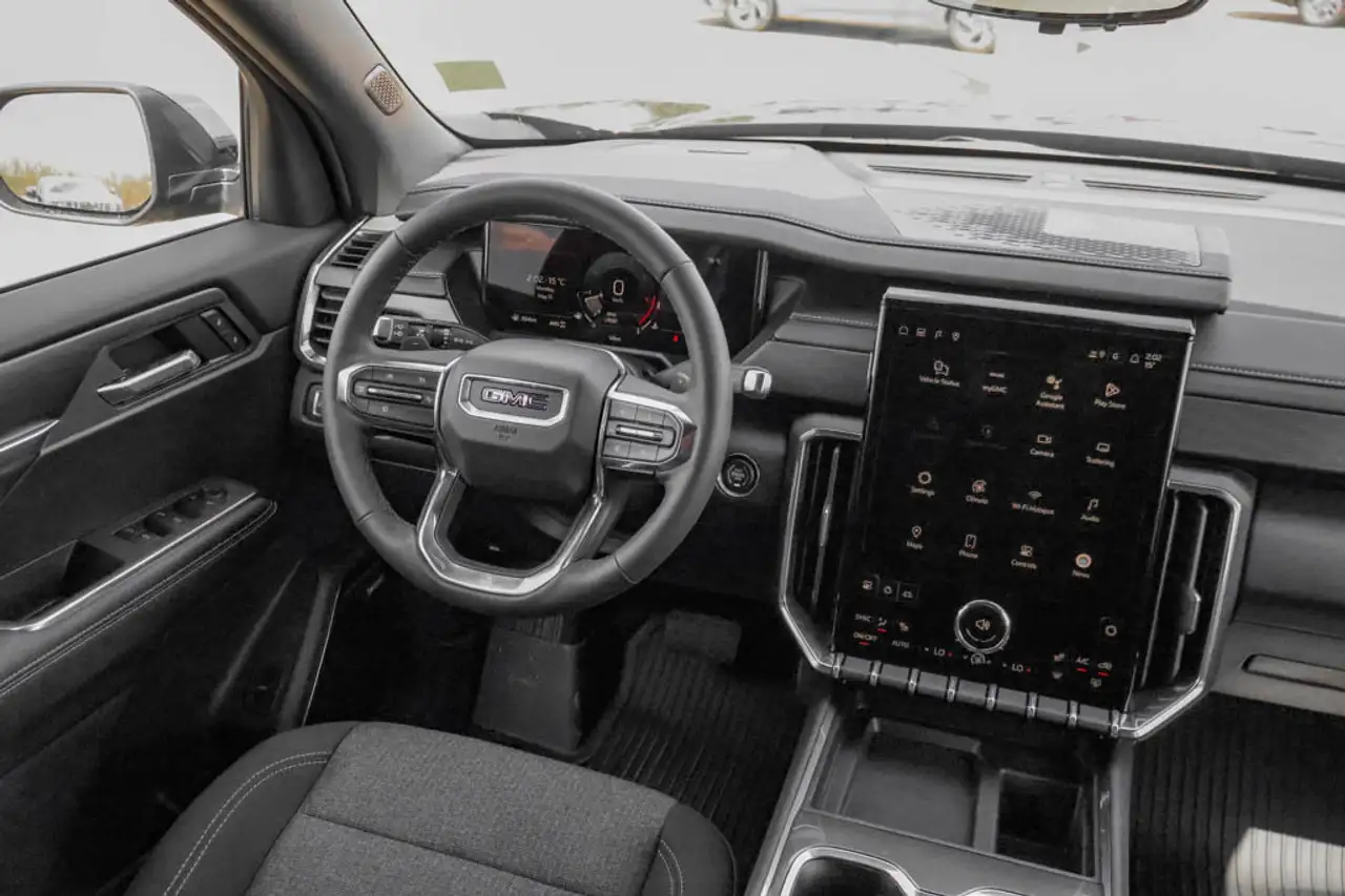 GMC Acadia снимка GMC Acadia