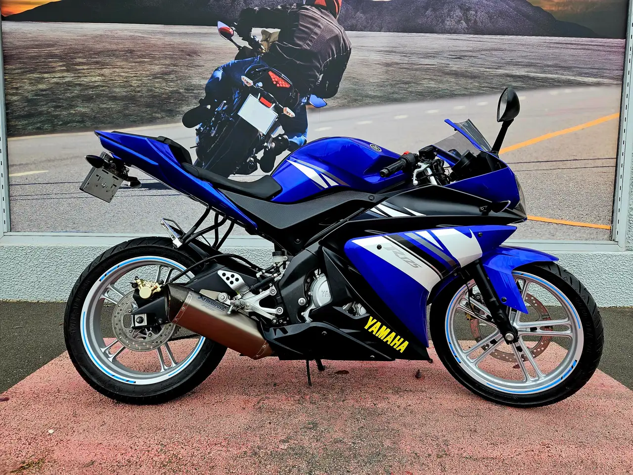 Yamaha YZF-R125